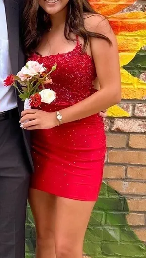 Zapaka Red Sparkly Homecoming Dress thumbnail 1