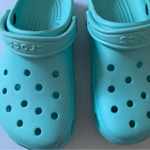 Blue Crocs thumbnail 4