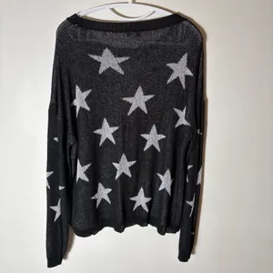 POL‎ Black Star Print Sheer Knit Sweater Size Large thumbnail 6
