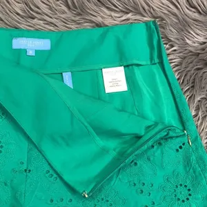 Draper James high rise embroidered eyelet shorts side zip lined 8 thumbnail 5