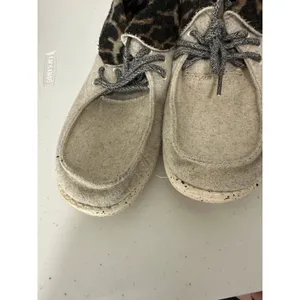 HeyDude Cream Black Cheetah Britt Foldable Cuff Shoes‎ Tie Lace Slip On Womens 7 thumbnail 2