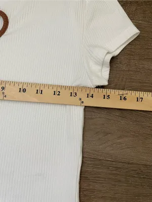 Rue 21 Baby Doll Top Heart Cut Out Size M White Ribbed Brown Trim Y2K 2000s thumbnail 7