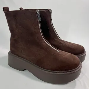 Portland Boot Company Womens 7 Chocolate Suede Front Zip Lug Sole Platform Boots thumbnail 1