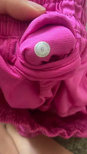 Lululemon Sonic Pink Hotty Hot Shorts thumbnail 4