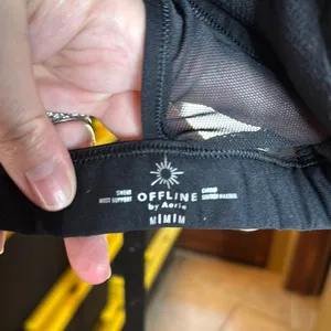 Aerie Offline Soutien Maxima Mesh Criss Cross Black Sports Bra Size Medium thumbnail 3