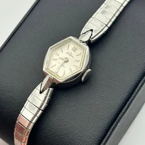 Vintage Tradition 17 Jewels Silver-tone Mechanical Ladies' Watch New Battery thumbnail 2