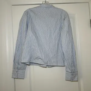 NWT Madewell Puff-Sleeve Button-Up Shirt blue white striped women's s nautical thumbnail 8