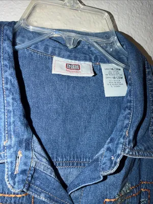 Vintage 90s Denim Shirt Pumpkin Embroidered Jean Shirt cottagecore granny teach thumbnail 2