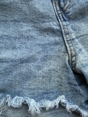 Celebrity Pink Junior’s Denim Distressed High Waisted Cut Off Shorts - Size 5/27 thumbnail 6