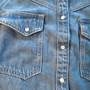 Levi's Premium Dorsey Patchwork Western Shirt Sm Pearl Snaps NWT Oversized Baggy thumbnail 6