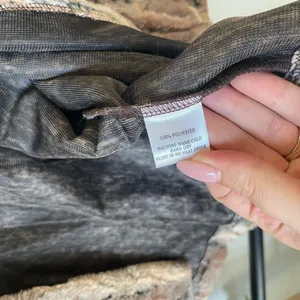 NWT Faux Fur Open Front Jacket Shrug - Taupe Multicolored thumbnail 4