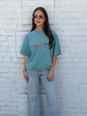 Vtg 90s blue cotton t-shirt with floral graphic sz XL #sunvalley #90s thumbnail 2