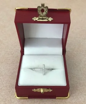 NEW Sterling Silver Cubic Zirconia Cross Ring size 8.25 thumbnail 1