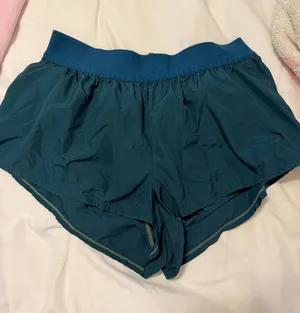 Free people shorts Green Size M thumbnail 1