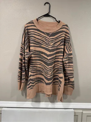 Aerie Oversized Animal Print Crewneck thumbnail 3