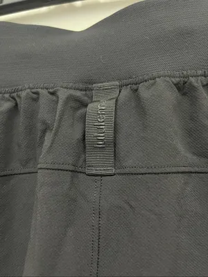 Lululemon Black Drawstring Hiking/Outdoor Active Pants size 6 thumbnail 4