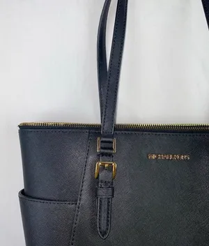 Michael Kors Purse  thumbnail 4