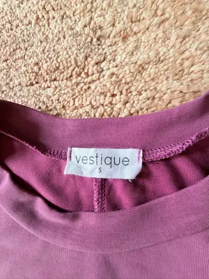Vestique Mauve Ruched Side Slit Maxi Dress Size S Short Sleeve Bodycon thumbnail 4