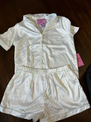 Juicy Couture Pajama Set Two-Piece thumbnail 1