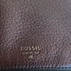 Fossil Preston Brown Leather crossbody Bag with expandable zipper & Flap… thumbnail 4