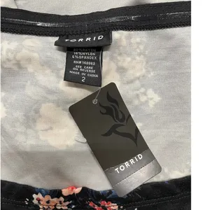 NWT Torrid Black Floral Off The Shoulder Babydoll Blouse Women's Size 2 (2X) thumbnail 5