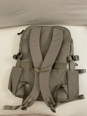 Lululemon NWT New Crew Backpack 22L Water Repellent Tan Green thumbnail 5