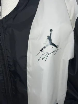Nike Air Jordan’s Jacket thumbnail 3