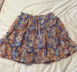 cute flowy floral skirt thumbnail 2