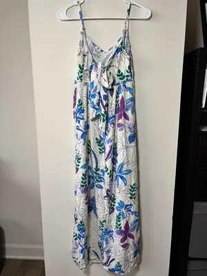 Isabel White and Blue Floral Maternity Dress - Size Small thumbnail 2