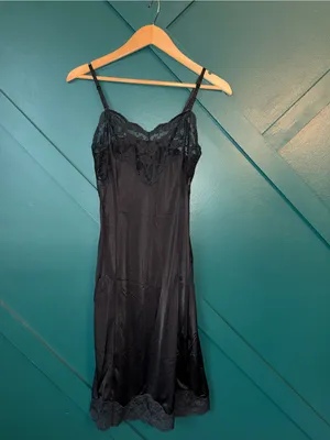 Vintage 1900s Wonder Maid Black Lace Full Slip Union Made Nylon thumbnail 2