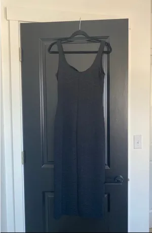 NWOT H&M midi dress with side slit thumbnail 6