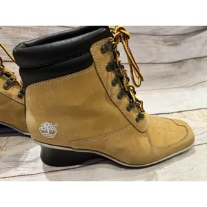 Timberland Women’s Ankle Wedge Premium Wheat Leather Boots Size 7 thumbnail 5