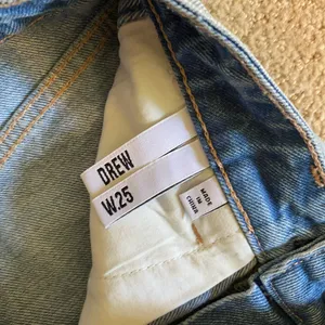 Wrangler x Urban Outfitters Drew high waist straight leg jeans thumbnail 4