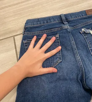Hollister Low Rise Distressed Boyfriend Jeans thumbnail 13