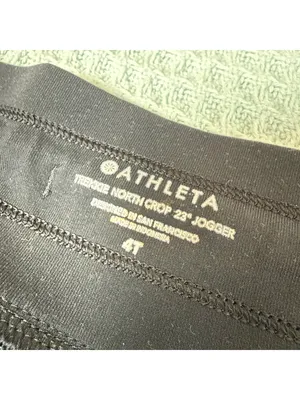 Athleta Trekkie North Crop 23" Jogger Pants Womens 4T Tall Black Hiking Outdoor thumbnail 3
