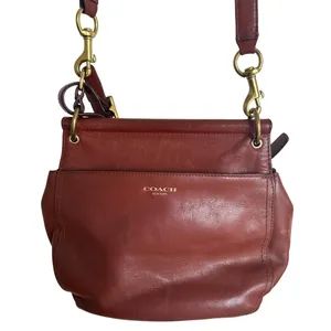 Coach Legacy New Willis 22382 Cognac Leather Crossbody Satchel Turnlock Tassel thumbnail 12