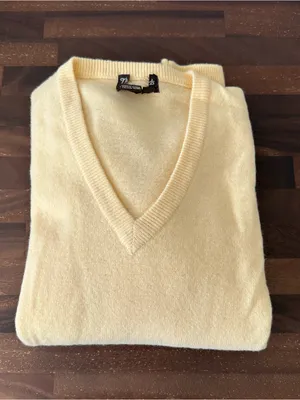 Vintage Butter Yellow Wool Sweater thumbnail 5
