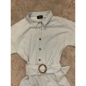 VICI Belted Chambray Cotton Romper Button Front Collared Light Blue Women's, S thumbnail 3