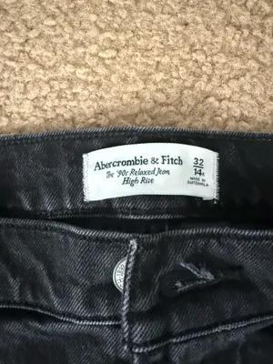 Abercrombie Jeans Relaxed High-Rise 90s thumbnail 4