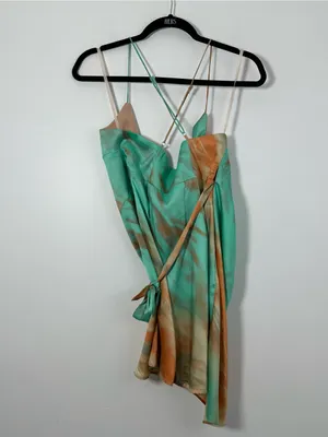 Hello Molly Starts With A Kiss Wrap Dress Orange Aqua Size 4/S NEW NWT Tie Dye thumbnail 5