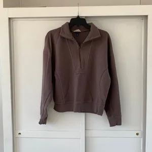 Universal Threads Cozy Purple Pull Over • Size M thumbnail 2