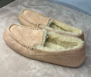 Ugg Australia suede women shoes size 11 thumbnail 1