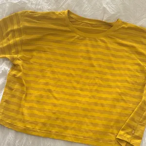 Lululemon Cropped Yellow Top thumbnail 3