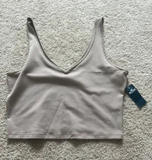 Hollister Top thumbnail 1
