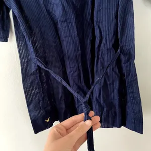 American Eagle black navy blue striped short sleeved puffed‎ sleeves cotton thumbnail 5