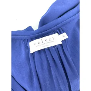 Velvet by Graham & Spencer Royal Blue V-Neck Button Front Viscose Blouse Medium‎ thumbnail 4