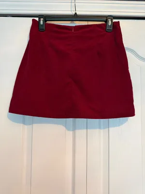 HALARA High Waisted 2in1 A Line Corduroy Casual Skort in Pomegranate thumbnail 5