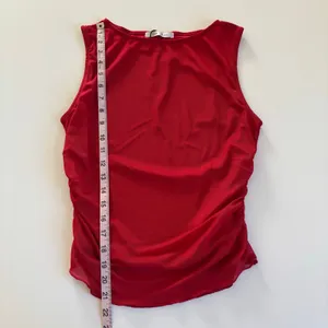 Gab & Kate Joey Red Ruched Sleeveless Top Women’s Medium NWT Romantic Coquette thumbnail 3