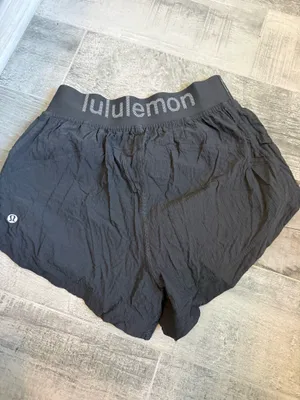 Lululemon Logo Waistband Shorts High-Rise thumbnail 2