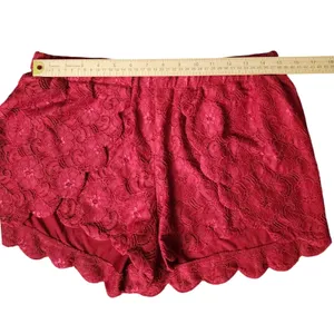 Umgee Women Shorts Red‎ Floral Lace Scalloped Hem Shorts, L thumbnail 4